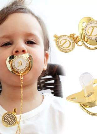 Цена за набор!соска с буквой имены+цепочка/держатель со стразами, именная...