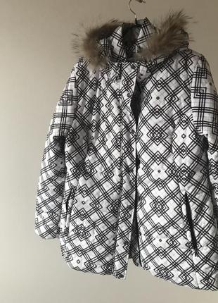 Куртка жіноча