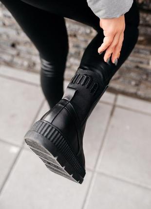 Чоботи чорні жіночі стильні круті  шкіряні puma by rihanna chelsea sneaker b00t “black”4 фото