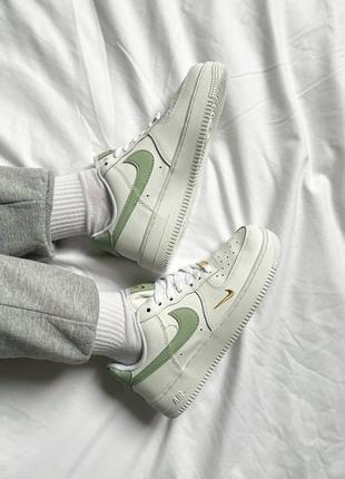 Кроссовки nike air force 1 low essential green6 фото