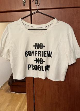 Вкорочена футболка