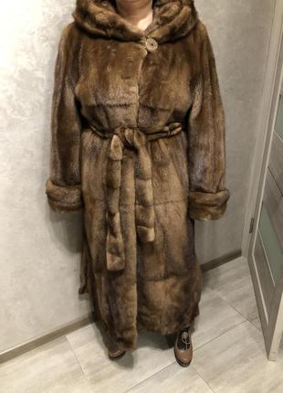 Шуба жіноча з норки