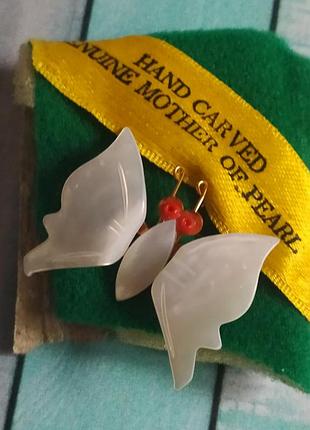 Брошь перламутр винтаж