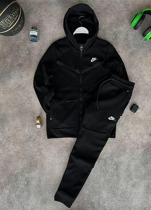 Чоловічий костюм nike