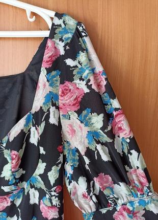Ярусное платье с цветочным принтом6 фото