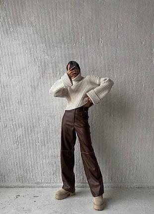 Штани з еко-шкіри