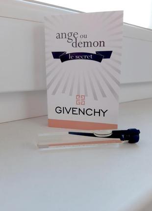 Givenchy ange ou demon le secret💥оригинал миниатюра пробник mini 5 мл книжка игла