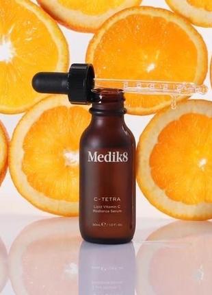 Medik8 c-tetra lipid vitamin c radiance serum антиоксидантна сироватка з липидным вітаміном с