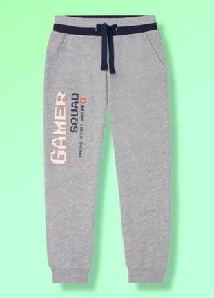 Спортивні штани фірми pepperts  122 128