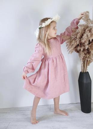Розовое платье для девочки. льняное платье с рукавами. платье мз льная детское.