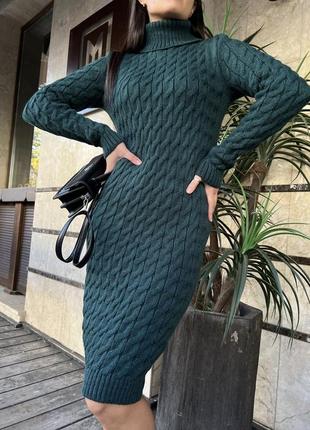 Тепла вязана сукня з горлом зелений 42-485 фото