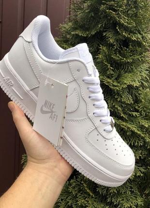 Мужские кроссовки nike air force кожаные прошиты белые