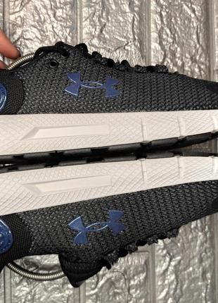 Шикарні кросівки under armour6 фото