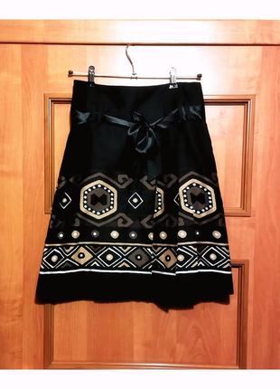 Черная юбка с орнаментом ,, юбка castro ,, юбка миди до колен