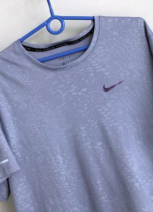 Жіноча футболка nike dri fit running shirt, (р. m)3 фото