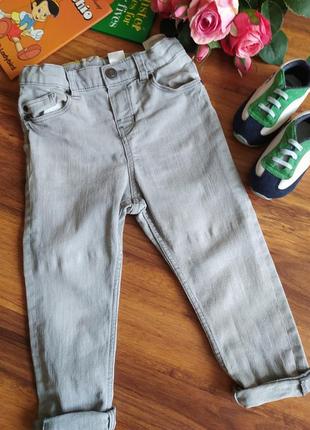 Модные джинсовые брюки, штанишки h&m на 1,5-2 года