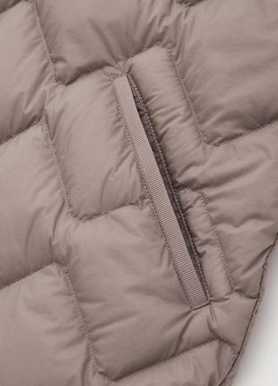 Женское ультралегкое пальто на пуху uniqlo2 фото