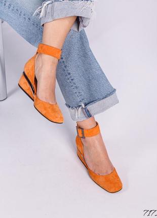 Замшеві туфлі на танкетці з натуральної замші замшевые туфли на танкетке натуральная замша