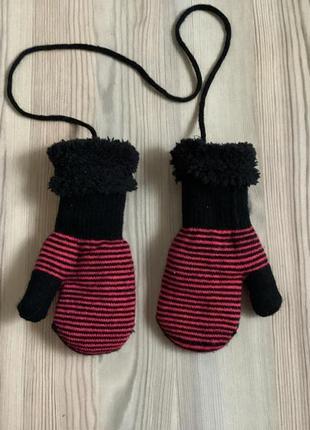 Теплі зимові рукавички
