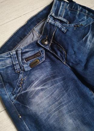 Джинси 2