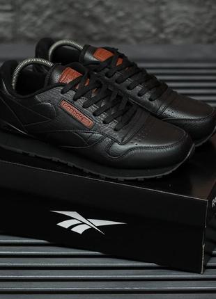Мужские кожаные кроссовки reebok classic leather black2 фото