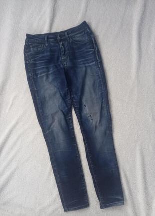 Джинси скіни