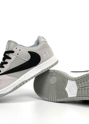 Мужские кроссовки nike sb dunk low x travis scott playstation 1 серые с черным / smb3 фото