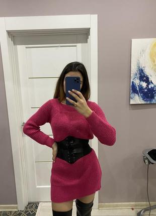 Продам розовый удлиненный свитер2 фото