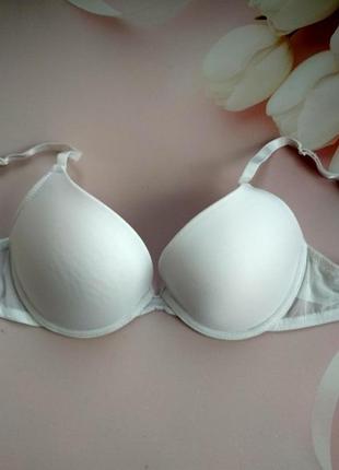 Гладенький бюстгалтер розмір 75b