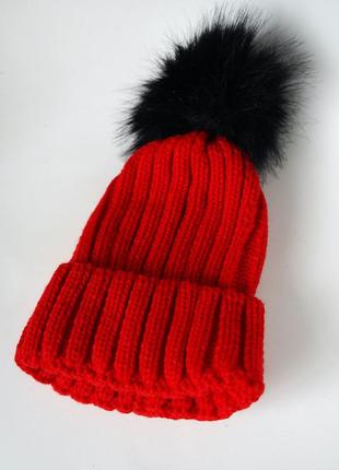 Шапка з бубоном