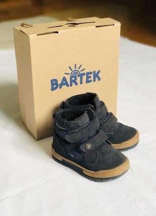 Ботинки весенние bartek 21 р