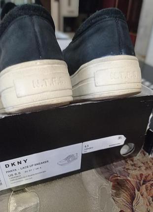 Кросівки фірми n.t.f.s. стильне,практичне взуття