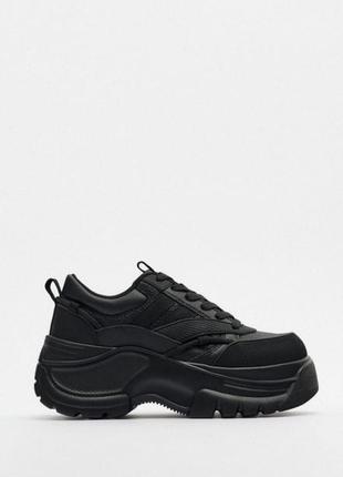 Zara кроссовки обуви на платформе зара кроссовки черненные5 фото