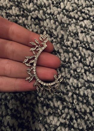 Аксесуар на одне вухо