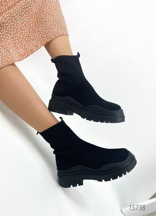 Черные текстильные демисезонные деми ботинки носки на толстой волнистой подошве весна текстиль9 фото