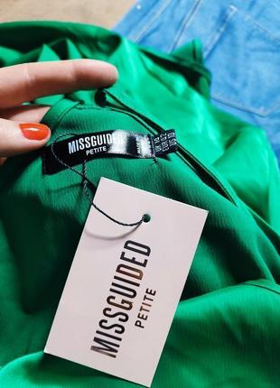 Missguided платье голубое зелёное атласное по фигуре карандаш футляр ассиметрия новое8 фото