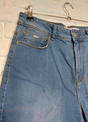 Фирменные стрейчевые джинсовые шорты5 фото