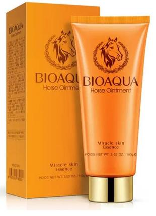 Пінка для вмивання bioaqua horse oinment miracle essence skin 100г