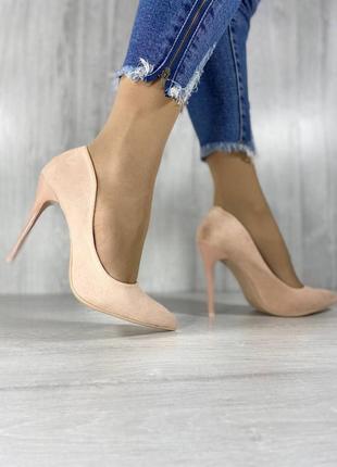 Жіночі замшеві туфлі на шпильці5 фото