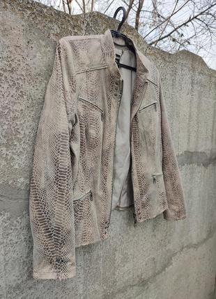 Куртка/ветровка bonita с животным принтом/анималистический принт под змеиную кожу...