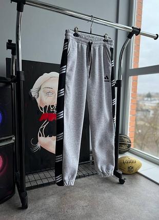 Теплючі спортивки adidas