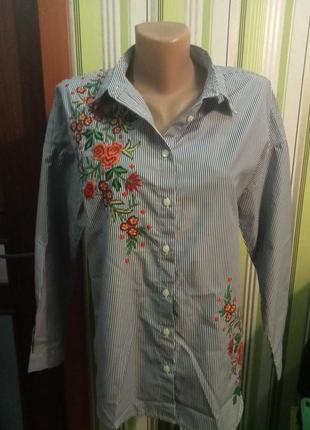 Рубашка з вишивкою розмір m🌺