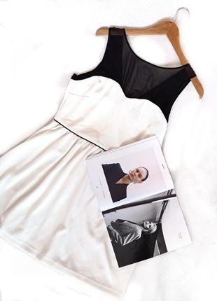 Стильное черно-белое платье люкс бренда kardashian kollektion