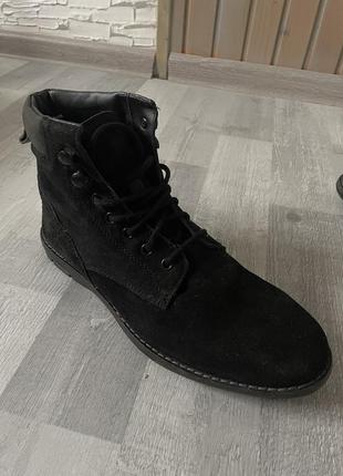 Черевики чоловічі