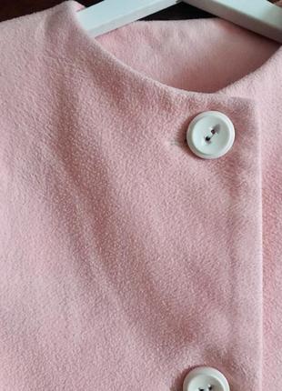 Пальто нежно розового цвета2 фото