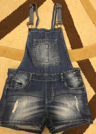 Комбинезон-шорты  джинсовый  для девочки 14-15лет