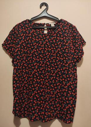 Блуза брендова