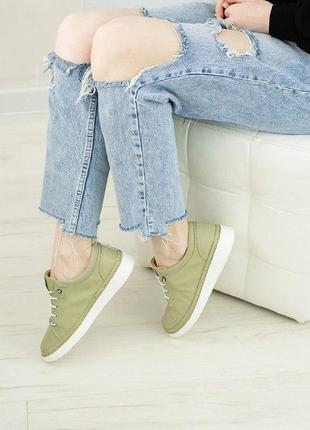 Стильні шкіряні жіночі кеди резинка🔅 зелені