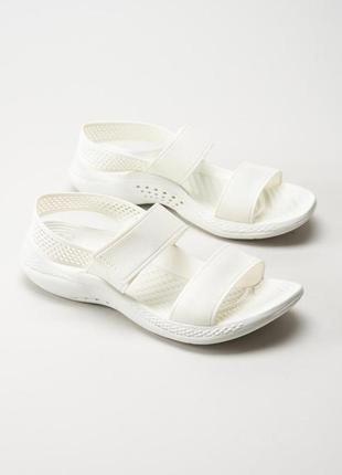 Crocs literide 360 sandal women 206711 almost white женские сандалии крокс белые1 фото