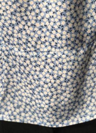 Очень красивая атласная сатиновая блузка h&amp;m в цветочный принт.5 фото